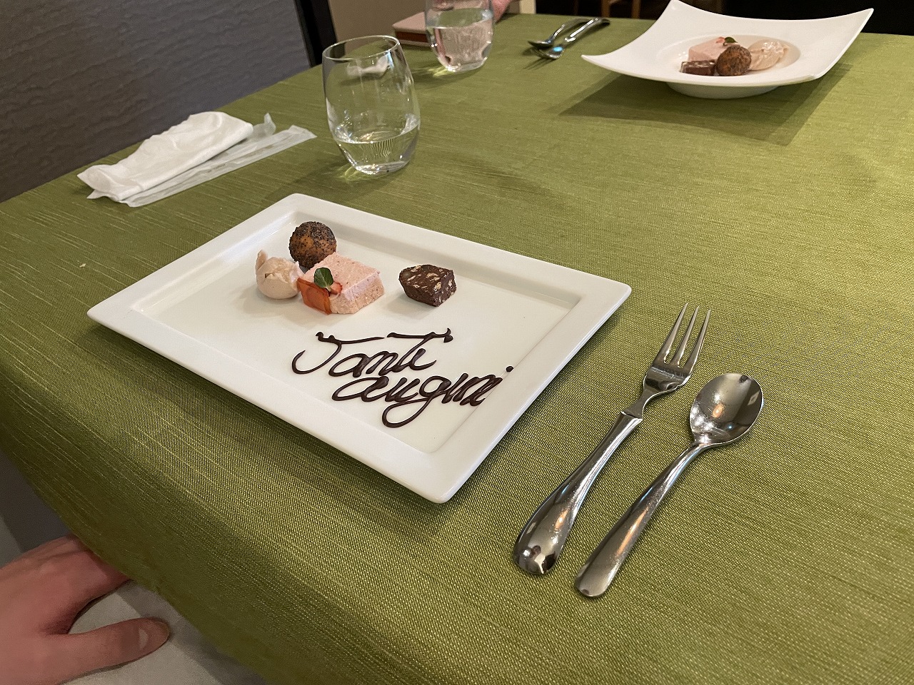 画像の説明 画像の説明