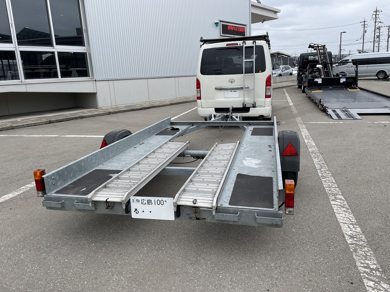 画像の説明 画像の説明